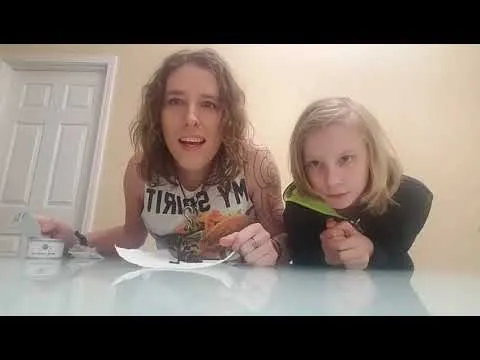 19682 zebra tarantula feeding